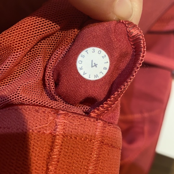 Lulu lemon high neck workout top - Picture 3 of 4